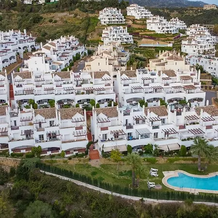 Aloha Terraced House *